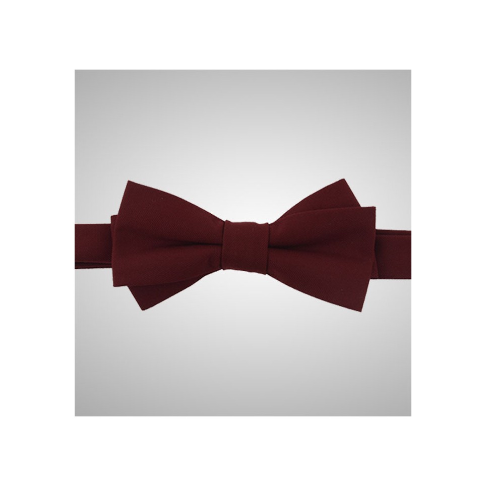 Red Pattern Bow Tie